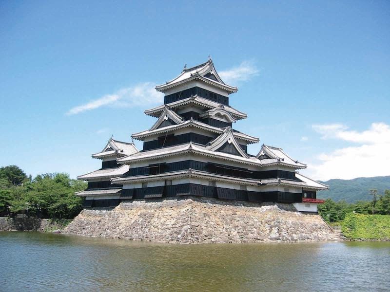 ▲近年、松本城は訪日外国人に人気